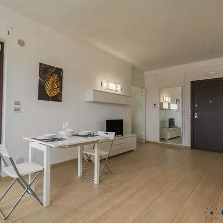 Sky Terrace By Apulia Apartamento Bari