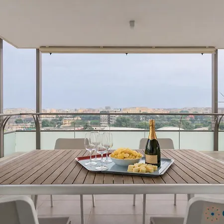 Sky Terrace By Apulia Apartamento Bari