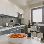 Sky Terrace By Apulia شقة