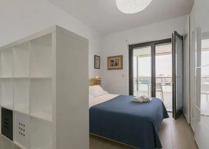 Sky Terrace By Apulia Apartment